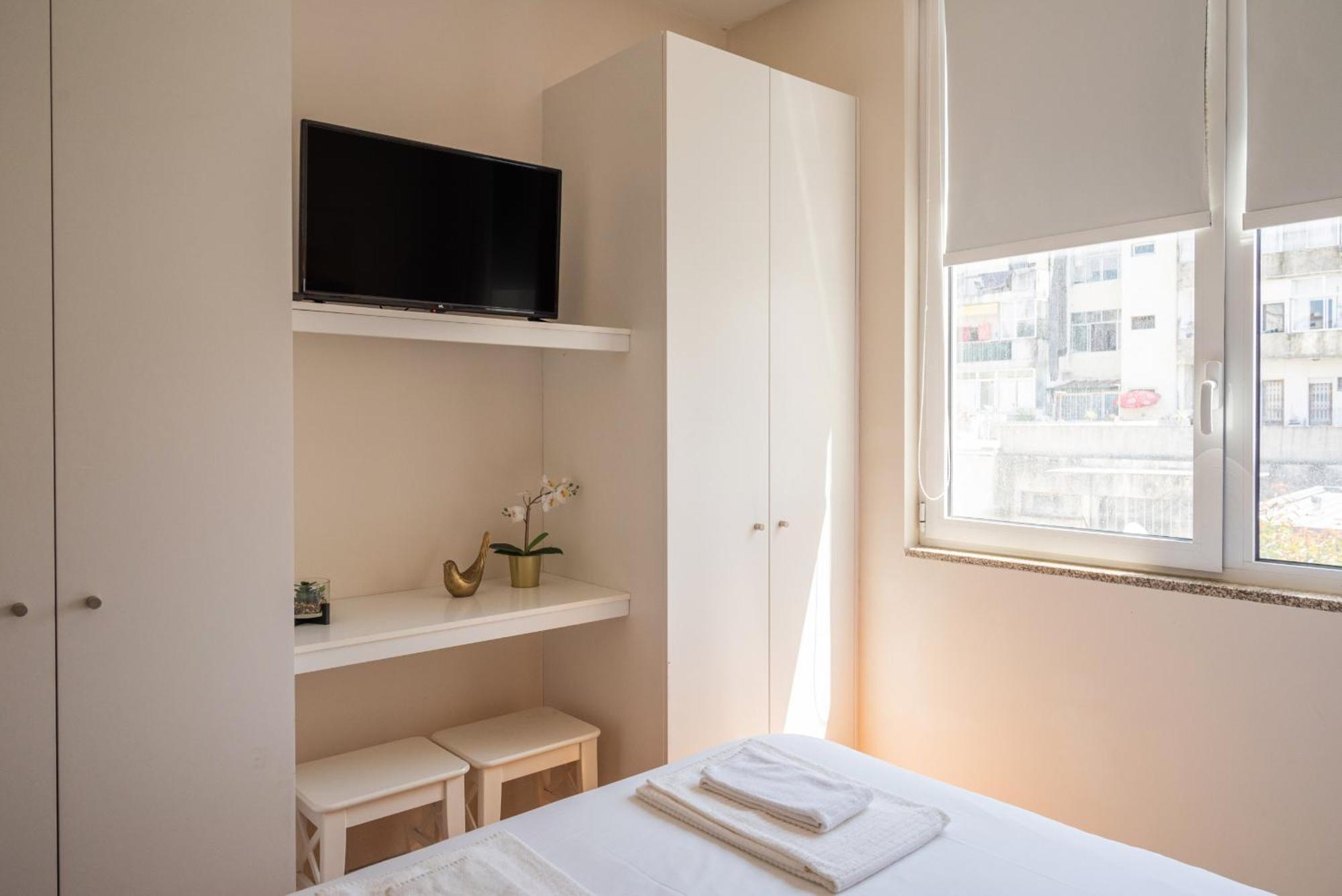 Lovely Charm House Downtown Porto Near Metro With Ac Экстерьер фото